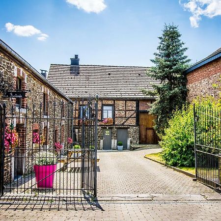 La Retiree Villa Grimbiemont Exterior photo